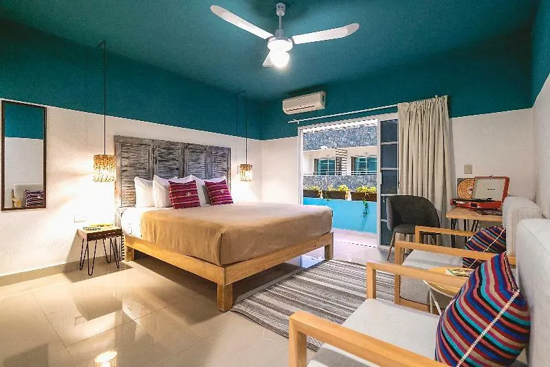 Selina Playa Del Carmen Pansiyon Hostel